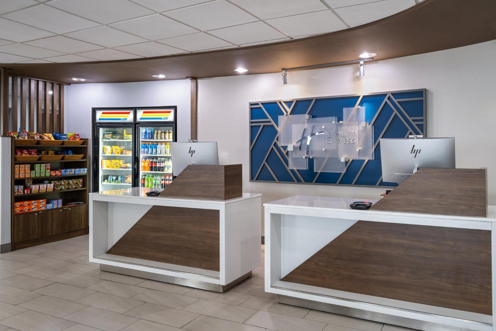 Holiday Inn Express Toledo North By Ihg Exterior foto